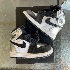 Jordan 1 silver toe